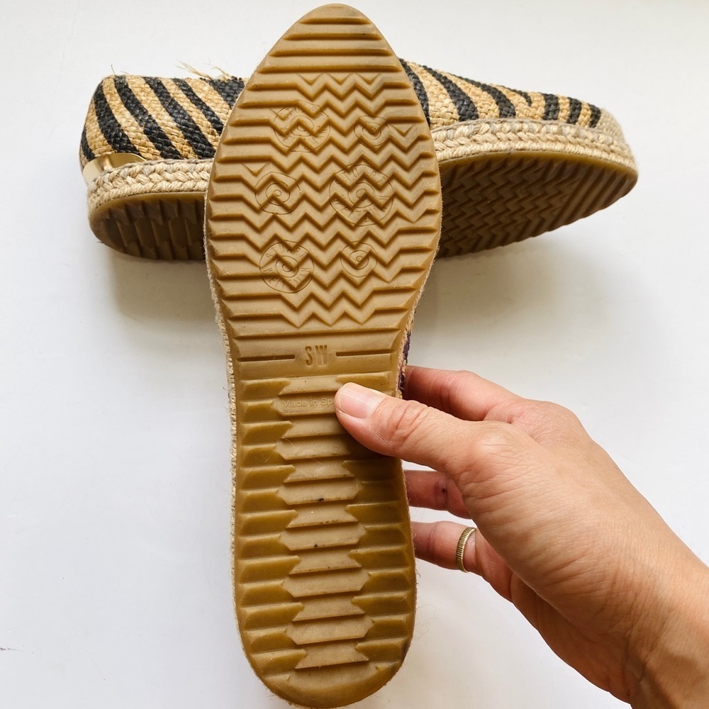 Stuart Weitzman Raffia Zebra Pattern Espadrille - Picture 5 of 7